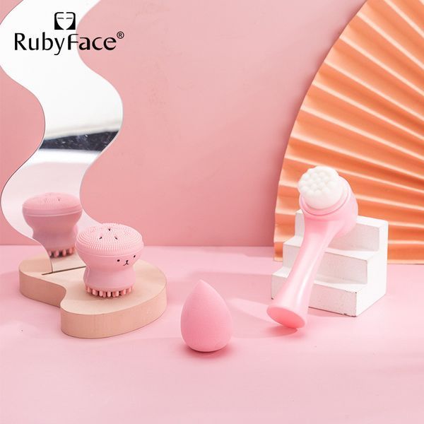 Набор для макияжа и умывания 3-в-1 Ruby Face (Розовый) 1420114 фото