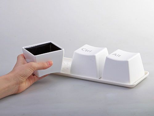 Чашки Ctrl Alt Del, белые 3378828 фото