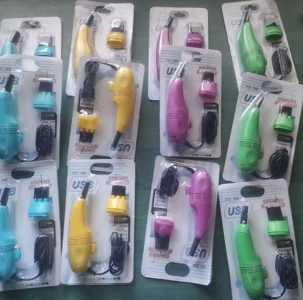 USB-пилосос для клавіатури 3378126 фото